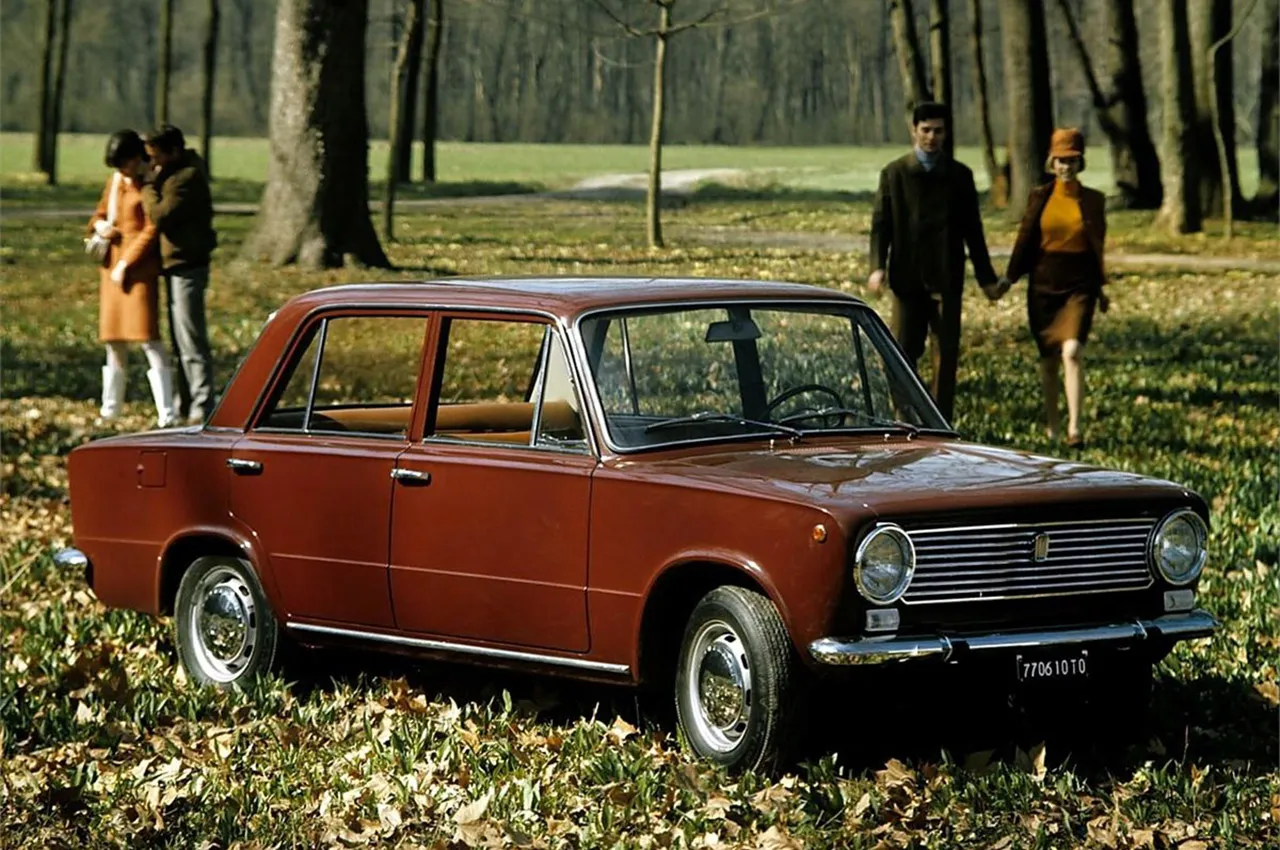 AutomobileFa Fiat 124
