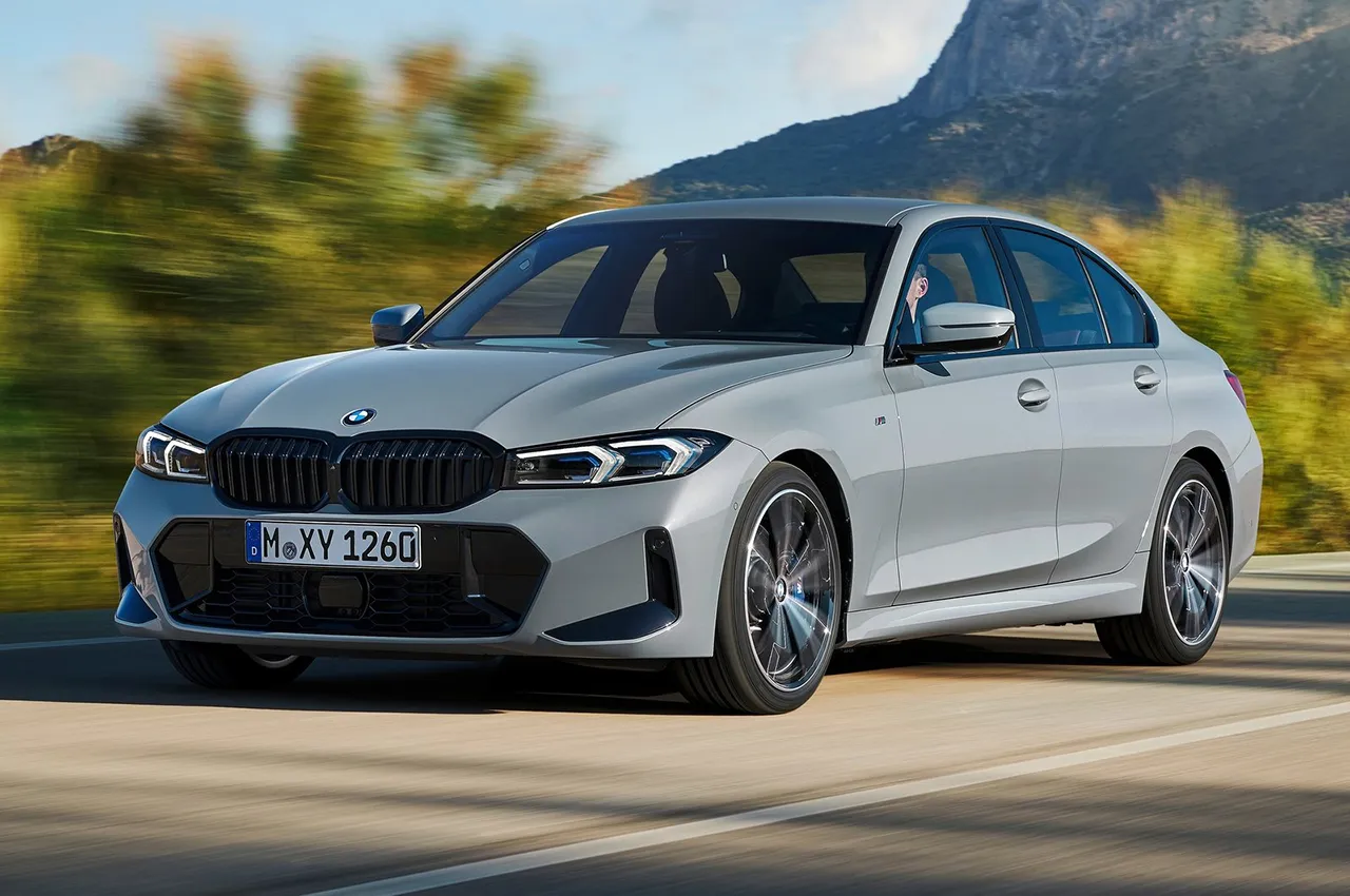 AutomobileFa 2023 BMW 3 Series(5)