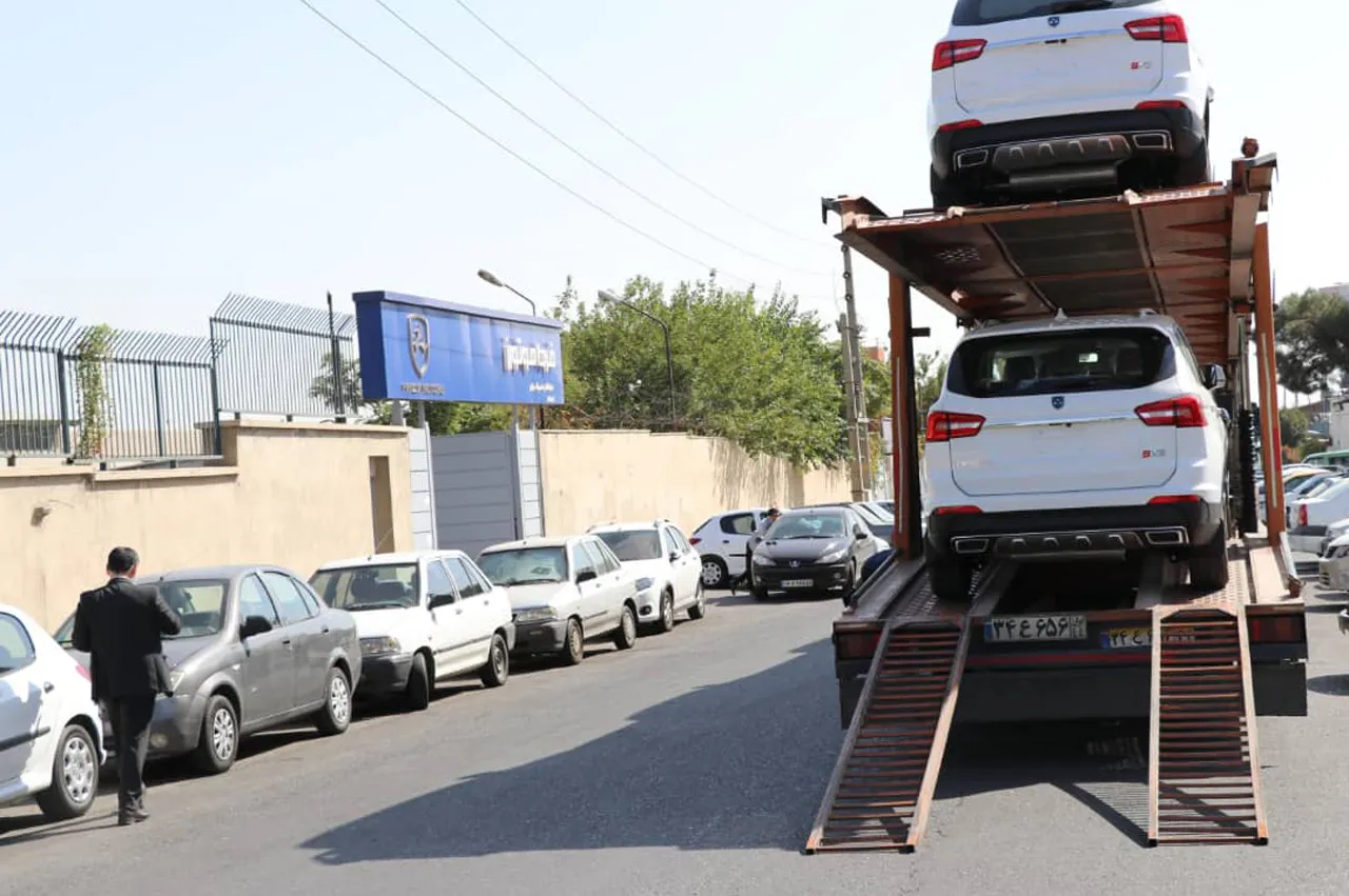 AutomobileFarsi FMC SX5 1