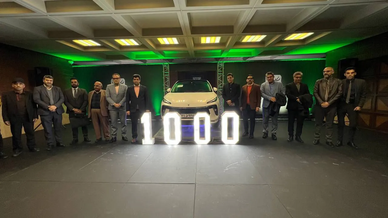 AuotmobileFa Delivery of 1000th Lamari