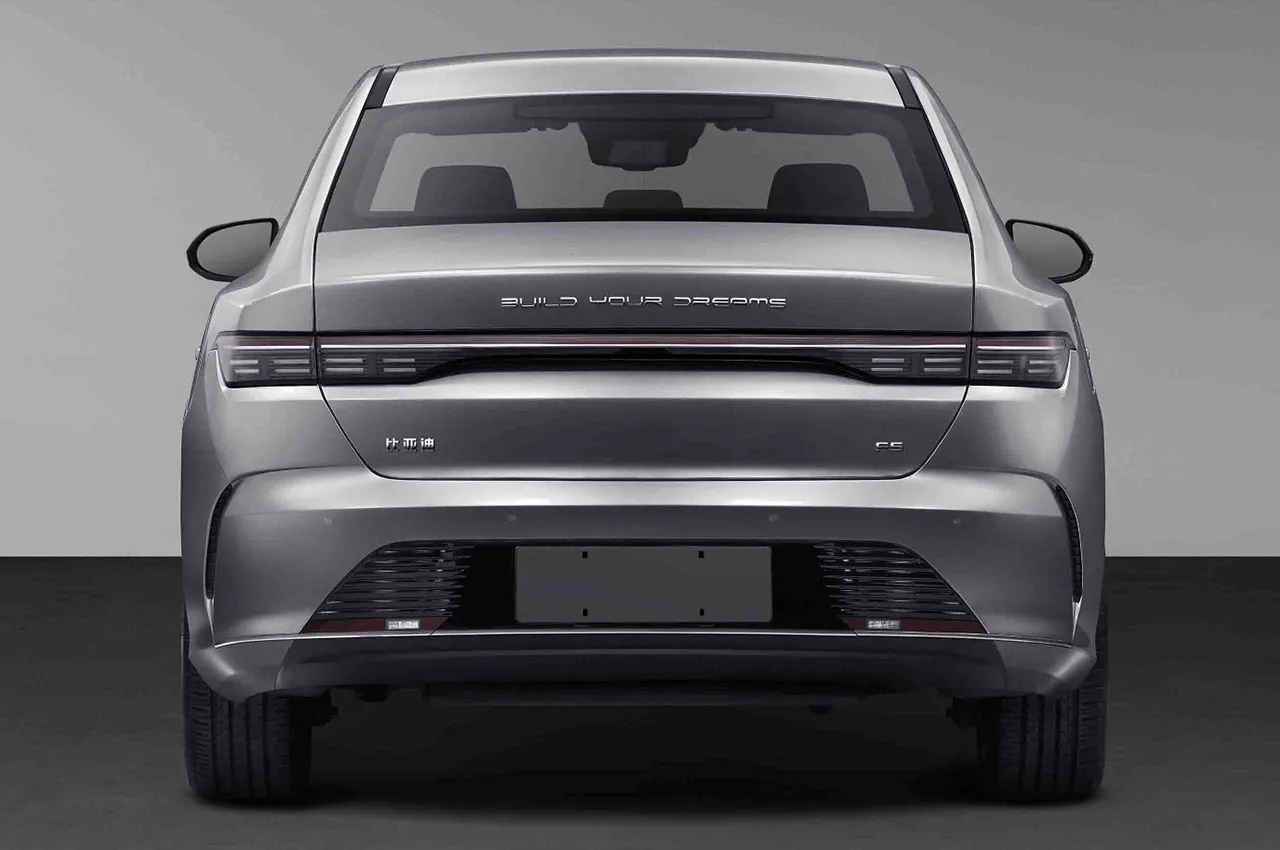 AutomobileFarsi 2021 BYD F5 2