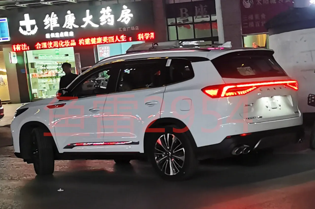 AutomobileFarsi Chery Tiggo8 Pro 2