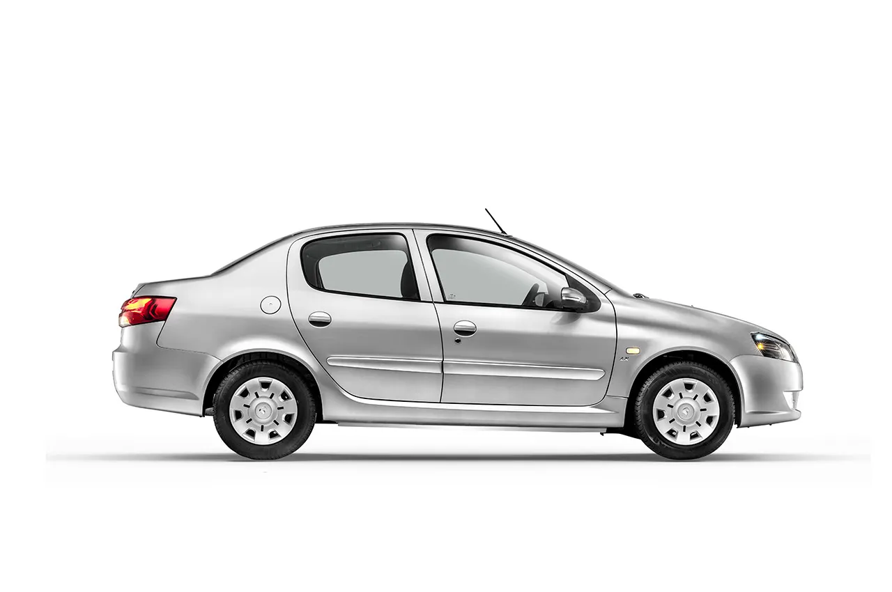 AutomobileFa IKCO Runna Plus(2)