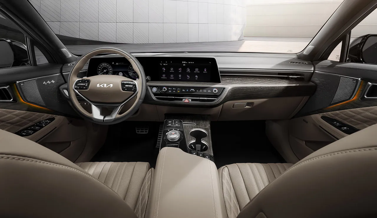 AutomobileFa Kia K8 5