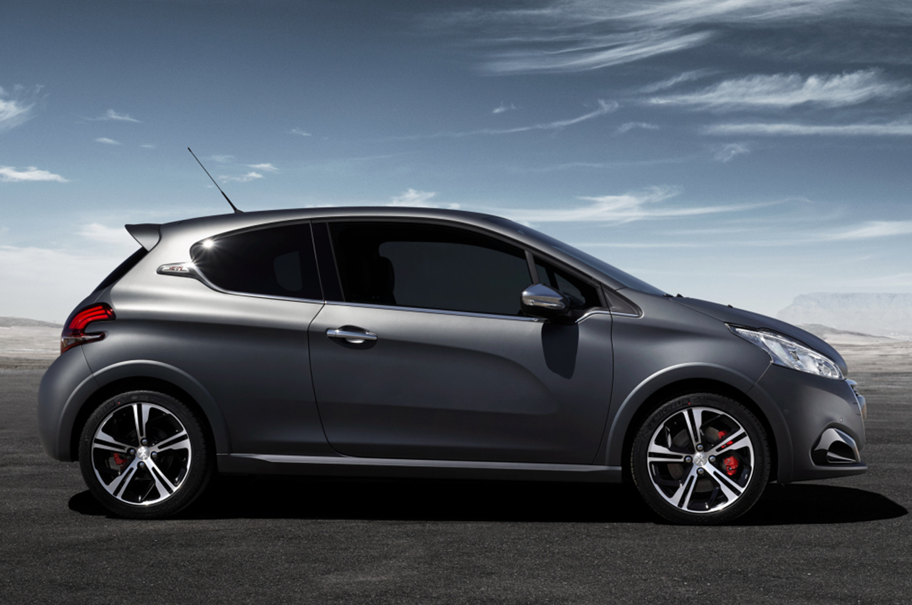 AutomobileFa Peugeot 208 GTi