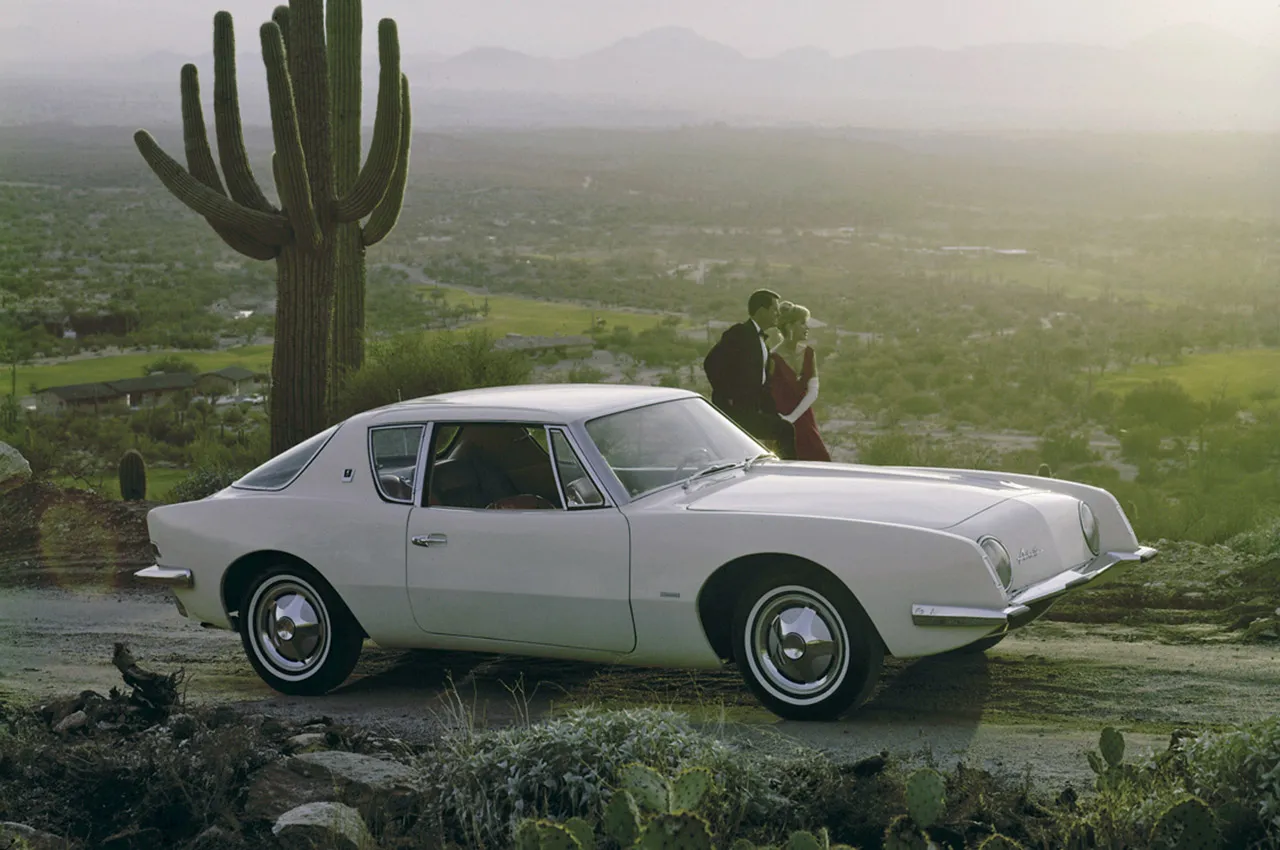 AutomobileFa Studebaker Avanti 11