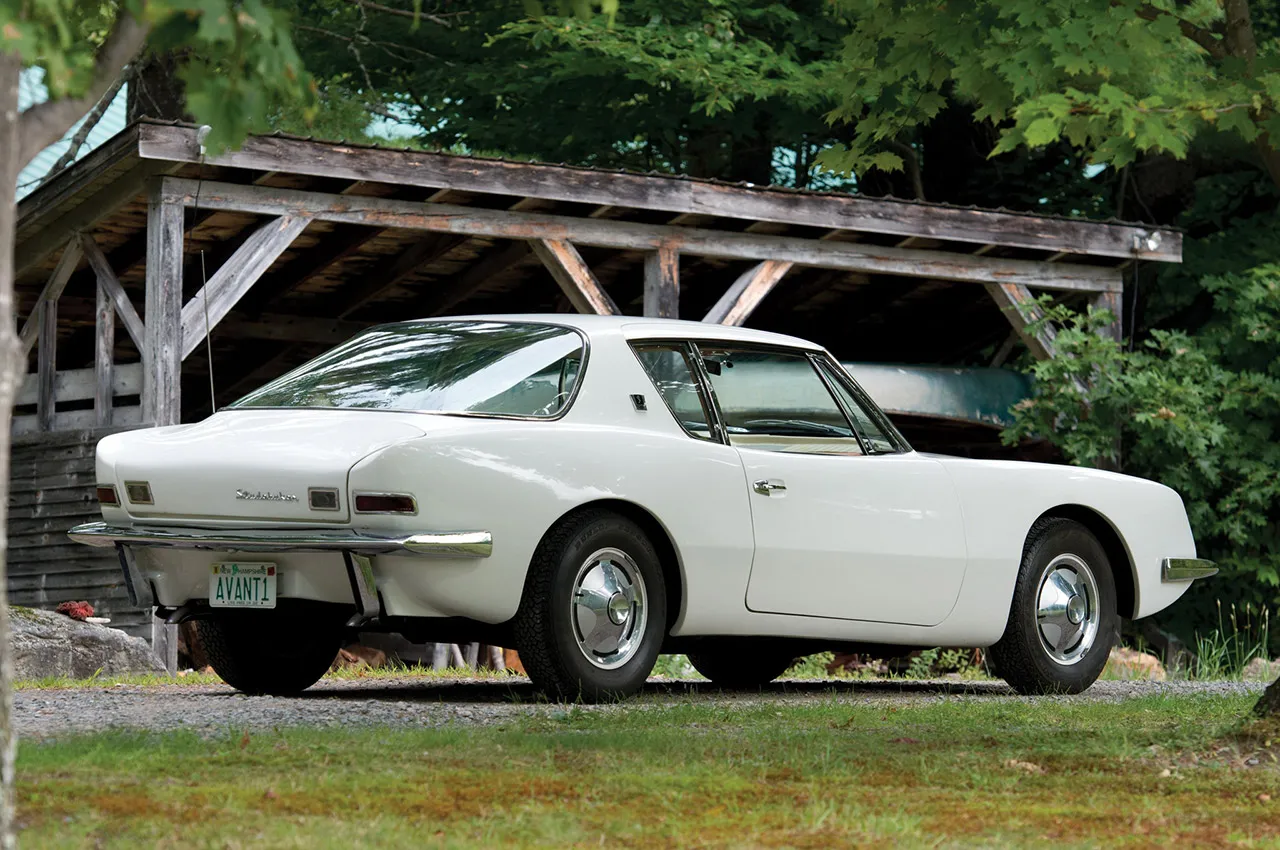 AutomobileFa Studebaker Avanti 20