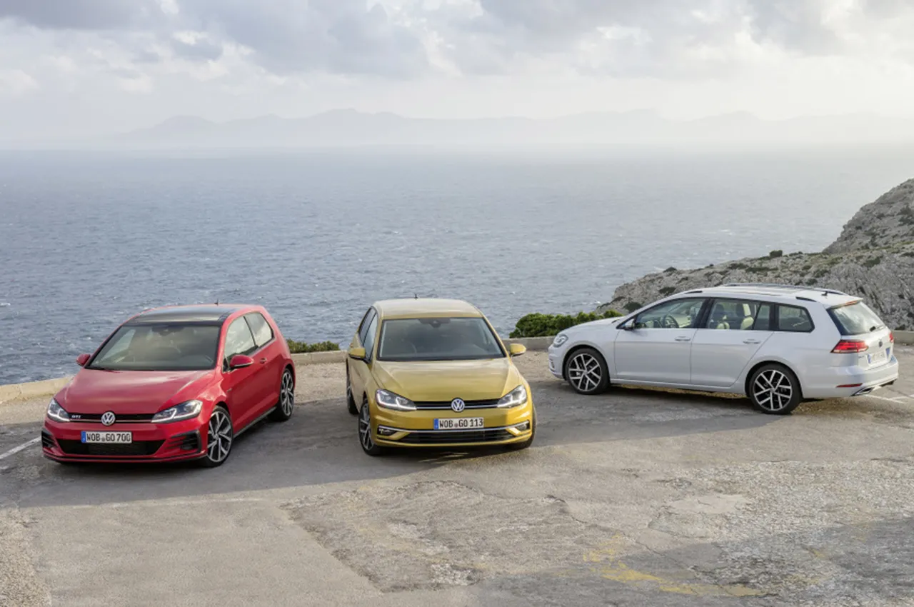 AutomobileFa Volkswagen Golf