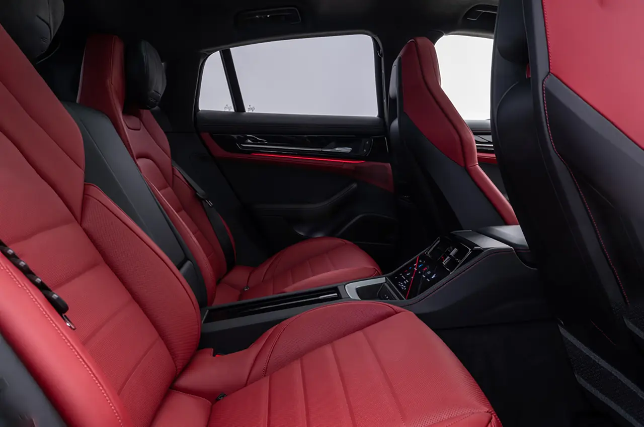 AutomobileFa Porsche Panamera Interior