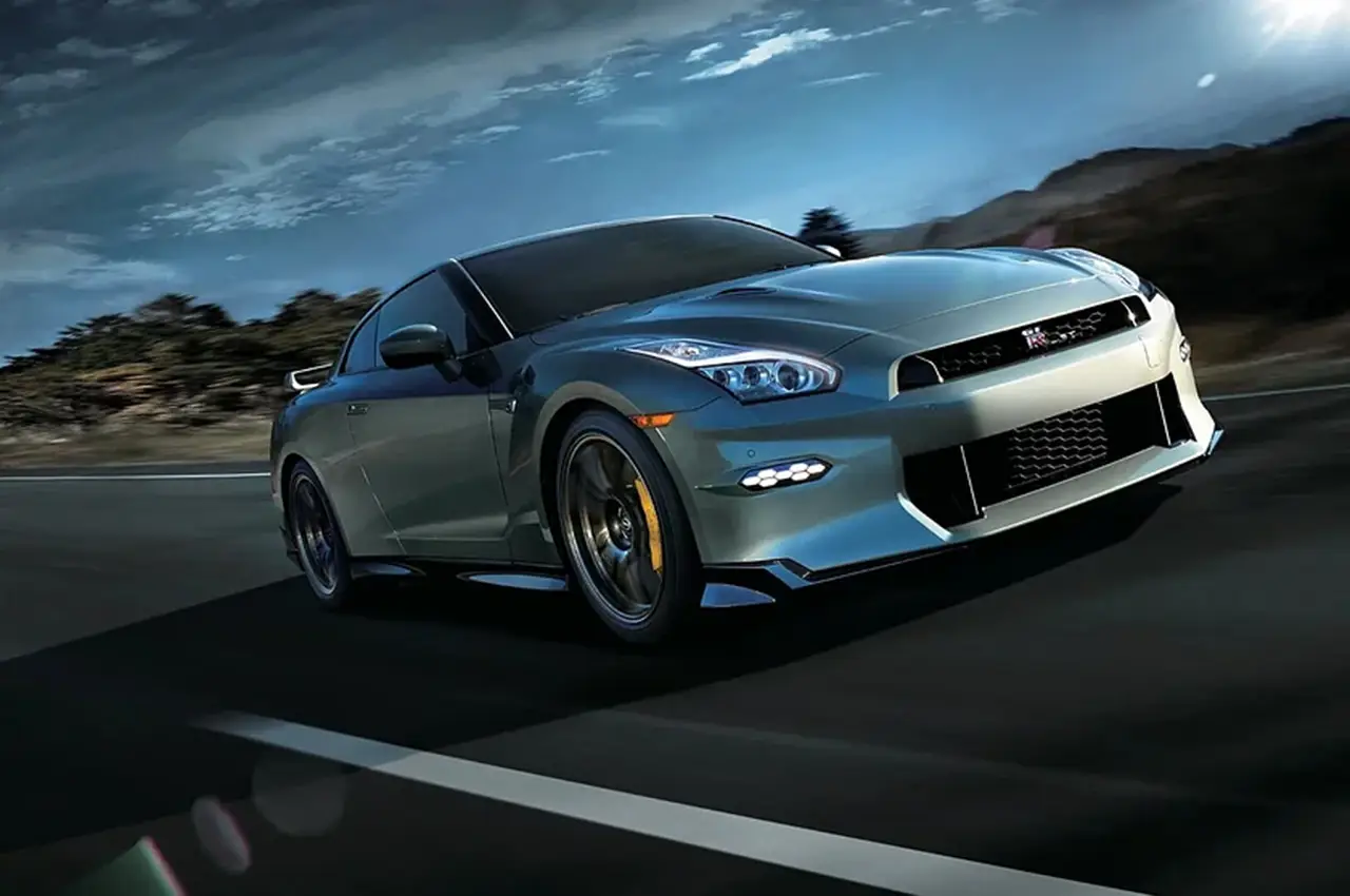 AutomobileFa Nissan GT R 14021017