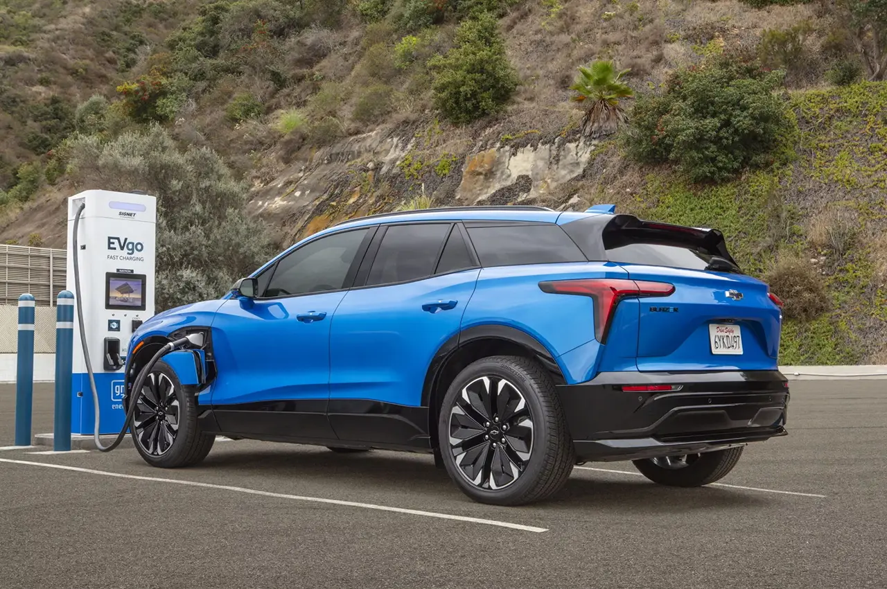 AutomobileFa 2024 Chevrolet Blazer EV
