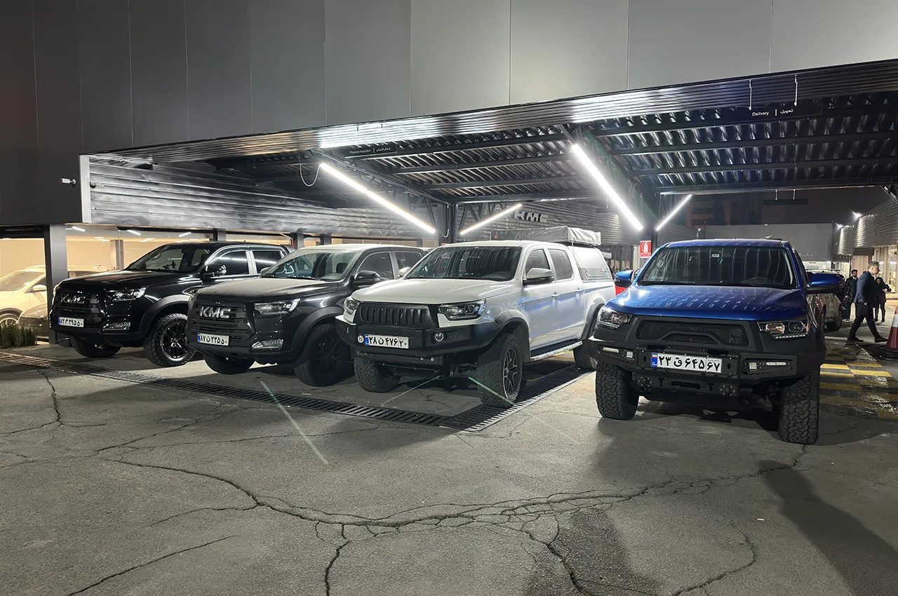 AutomobileFa KMC dealership 14031003 2