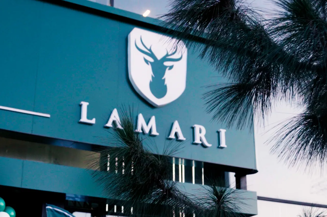 Urmia Lamari dealership