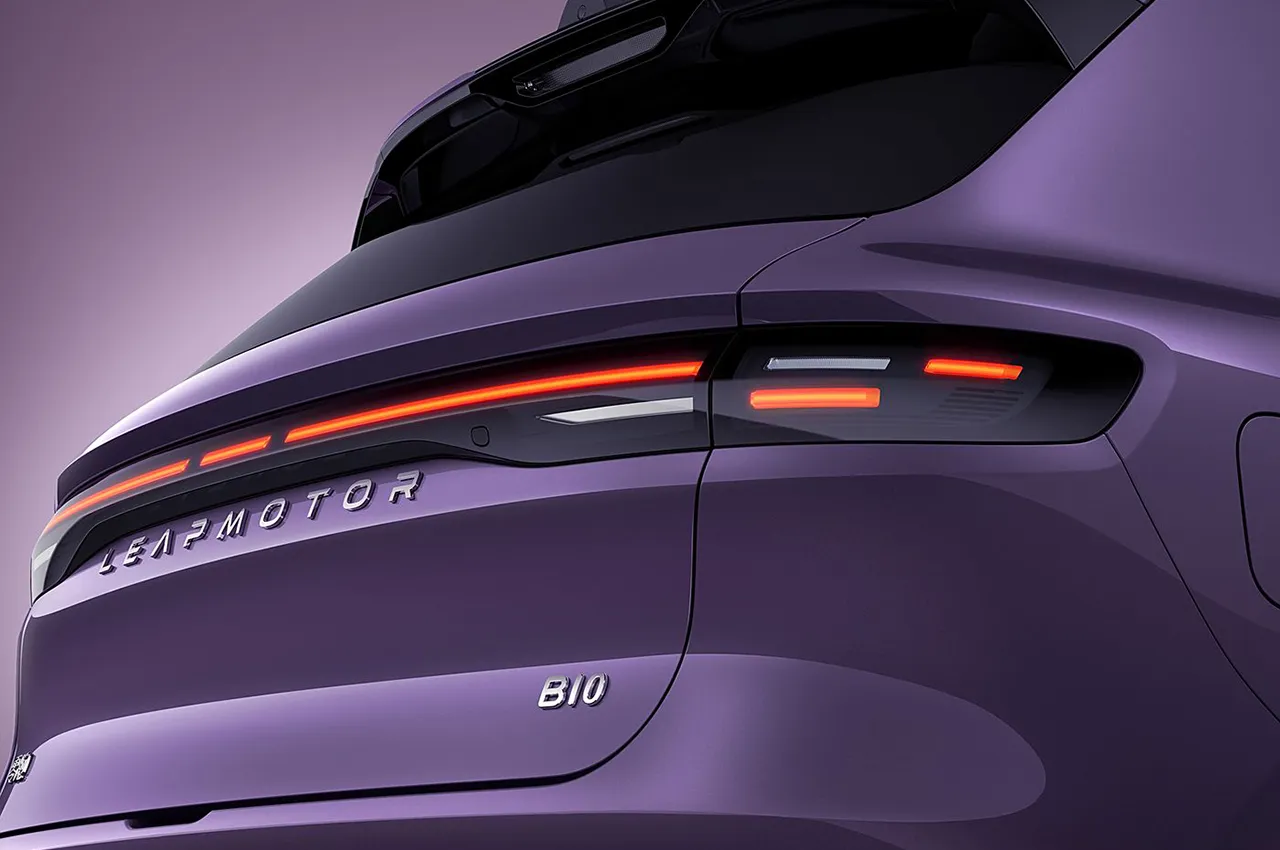 AutomobileFa Leapmotor B10 14031227 4