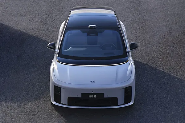 Li Auto i8