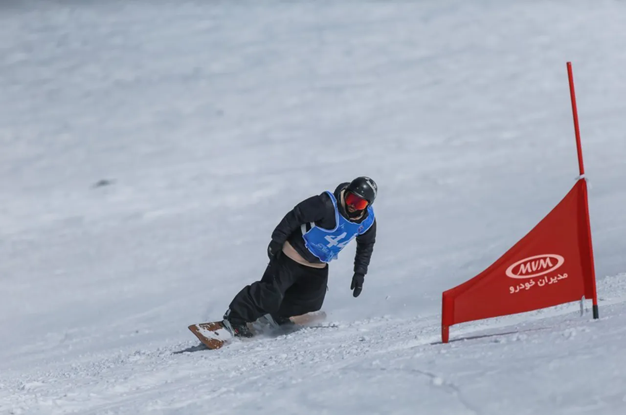 AutomobileFa Modiran Khodro Snowboarding 14031215 4