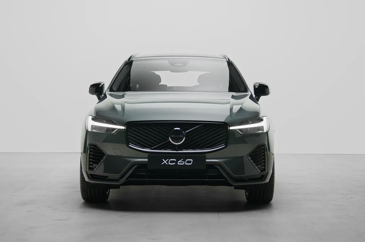 AutomobileFa Volvo XC60 14031208 3