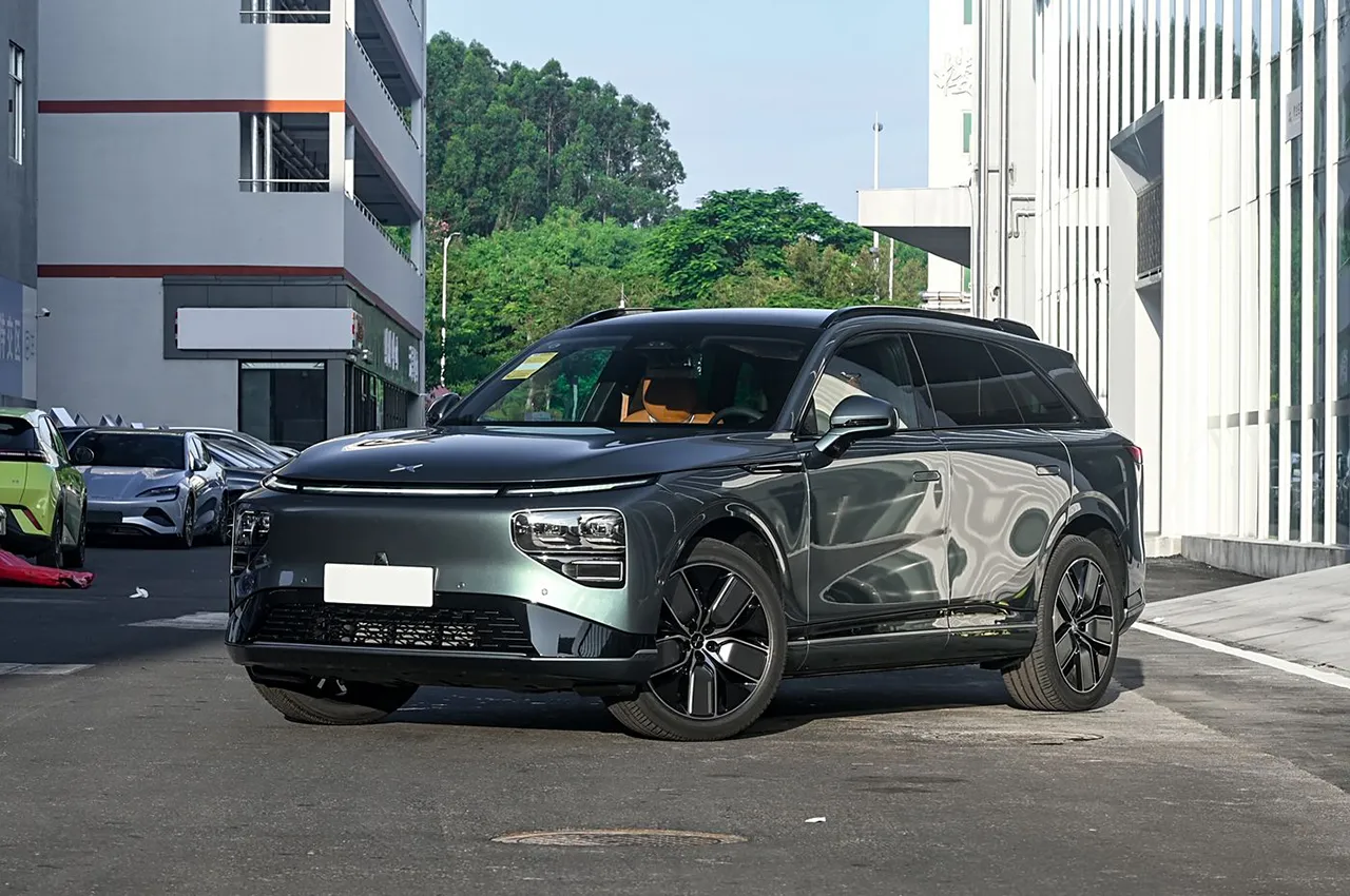 Xpeng G9