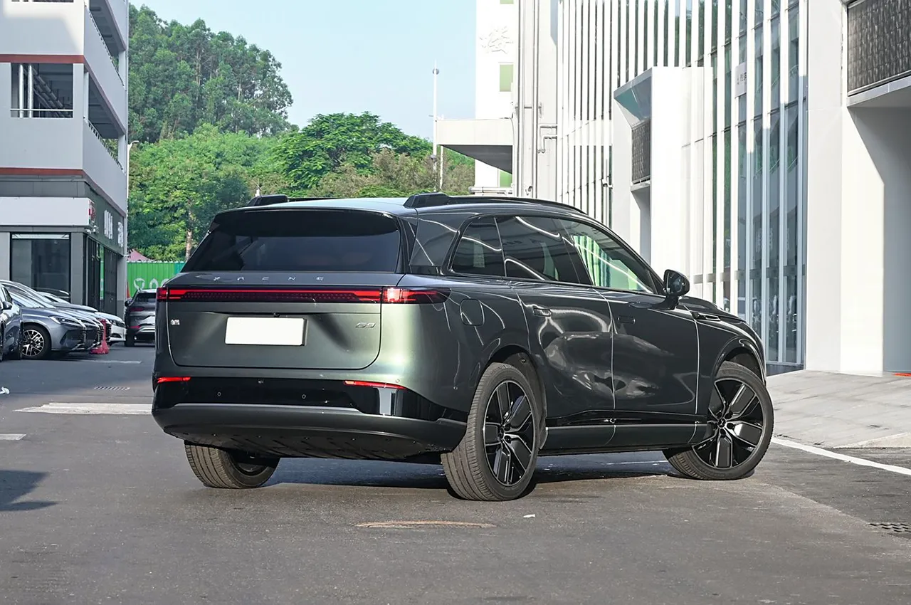 AutomobileFa Xpeng G9 14031218 5