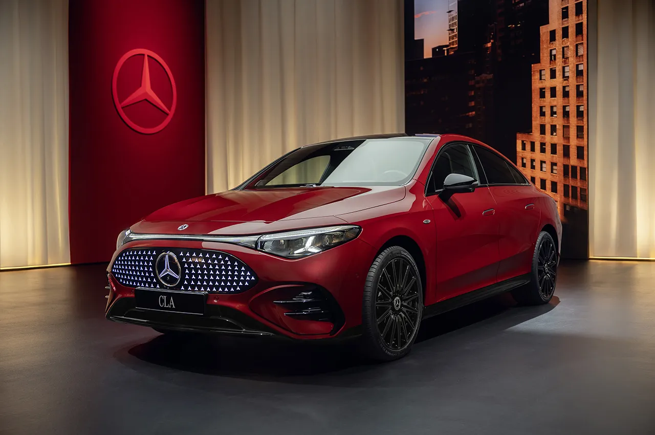Mercedes Benz CLA