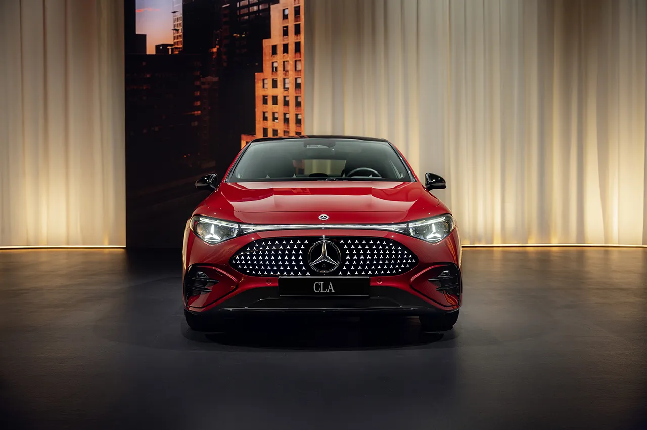 AutomobileFa mercedes benz cla 350 4matic with eq technology amg line plus 14031225 18