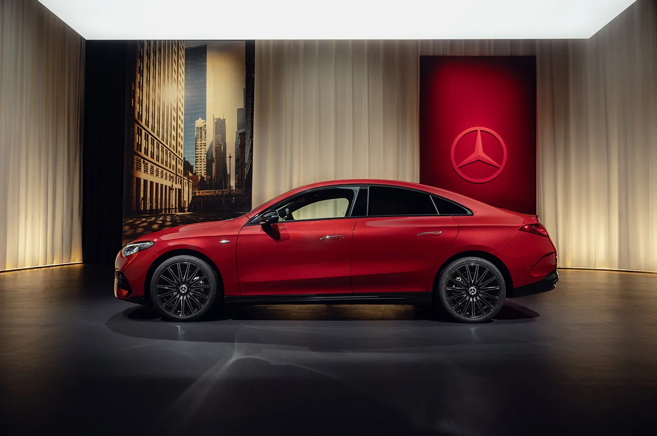 AutomobileFa mercedes benz cla 350 4matic with eq technology amg line plus 14031225 2