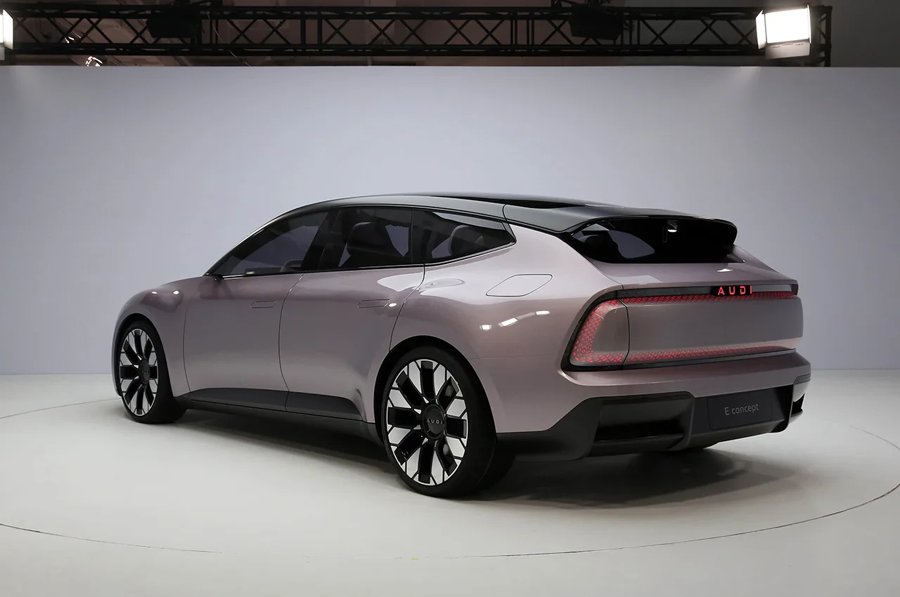 AutomobileFa Audi E 001
