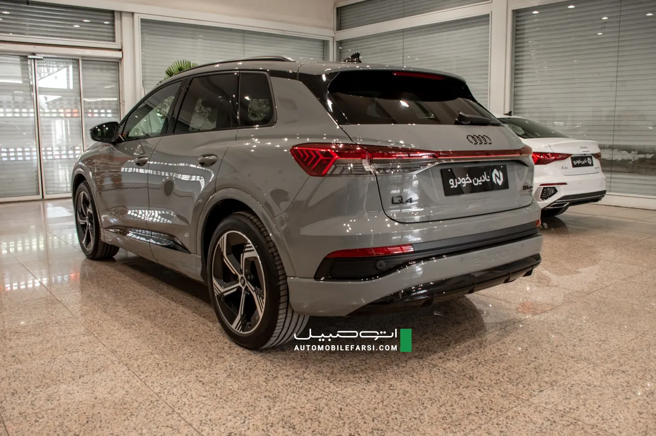 AutomobileFa Audi Q4 14040126 3