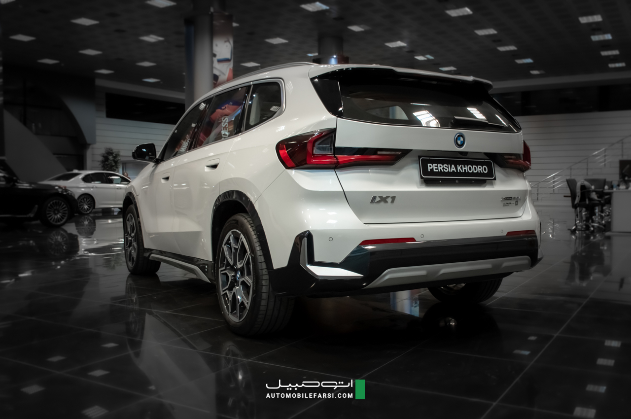 AutomobileFa BMW iX1 14040127 6