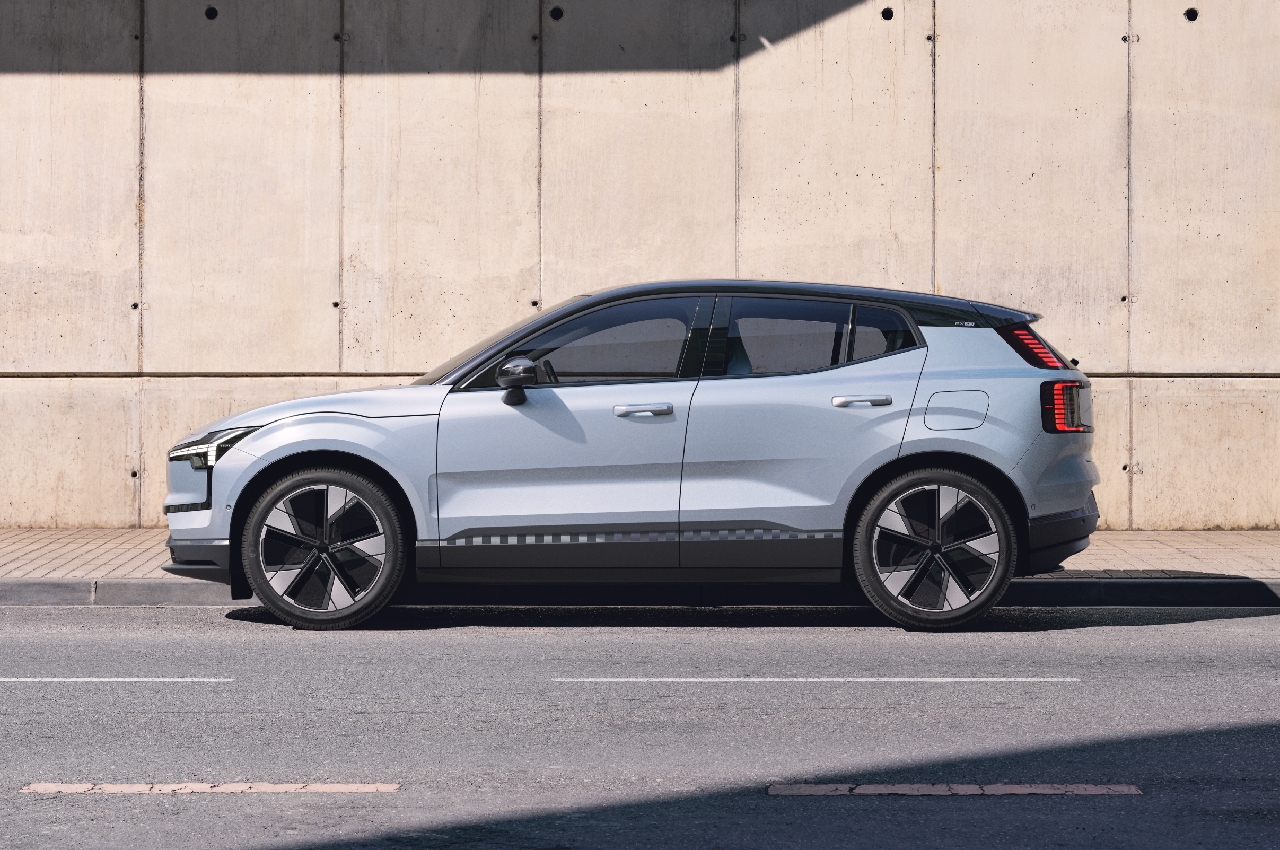 Automobilefa Volvo EX30 140401092