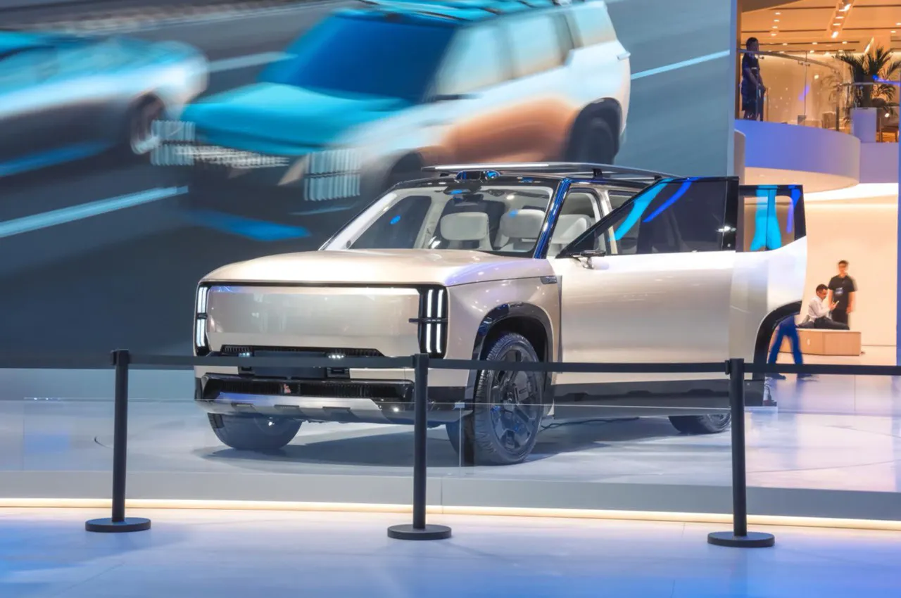 AutomobileFa JAC Shanghai 14040207 4