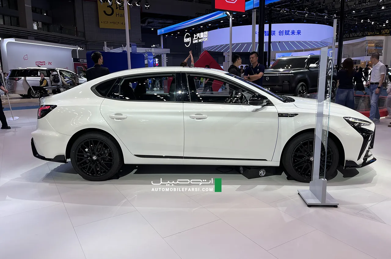AutomobileFa MG6 Xline 14040213 2