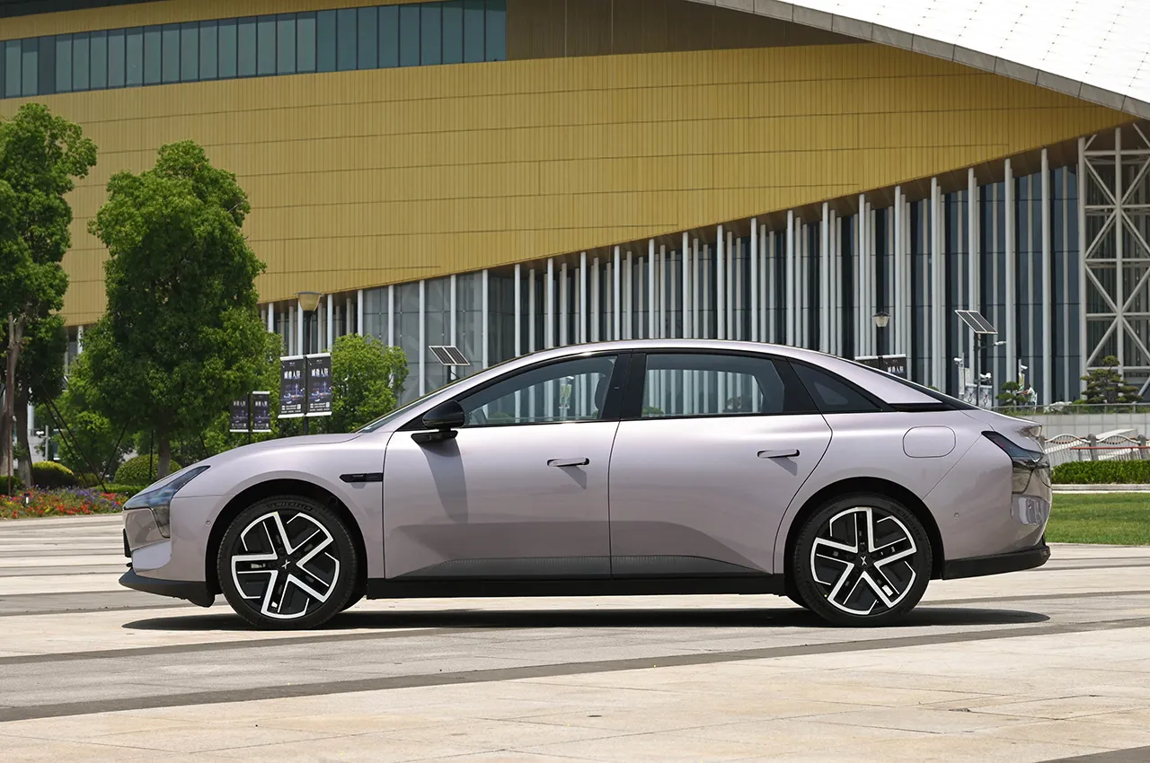 AutomobileFa Mona M03 Max 14040231 2