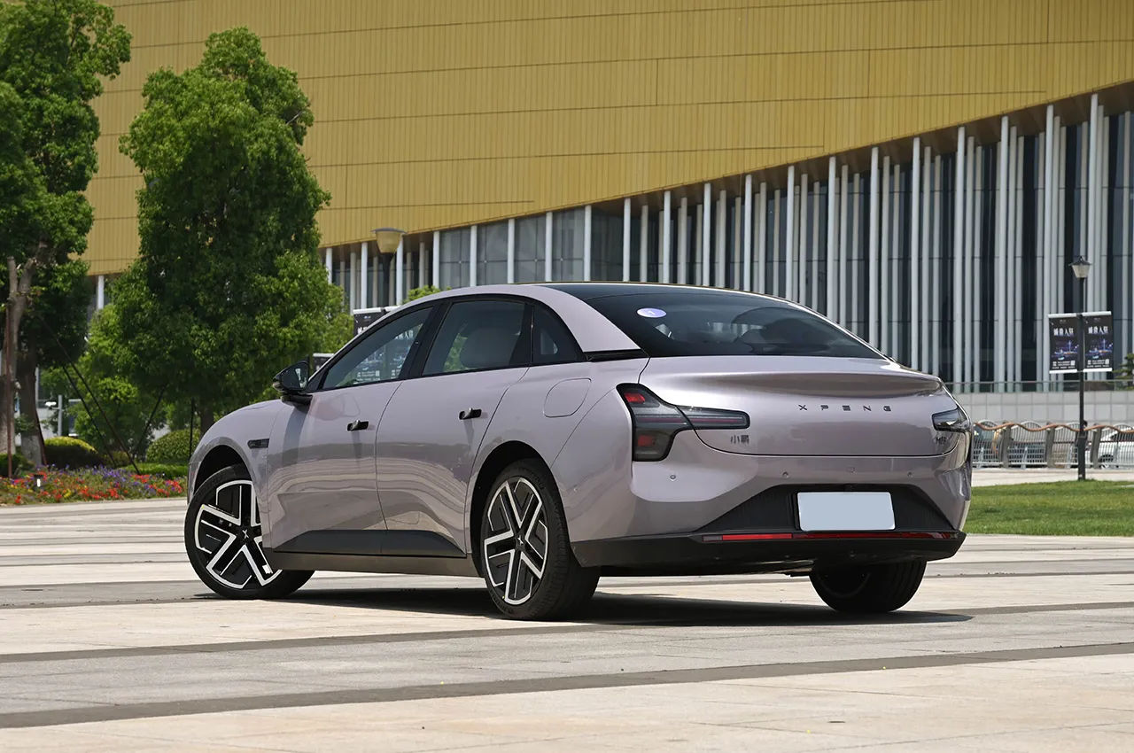 AutomobileFa Mona M03 Max 14040231 4