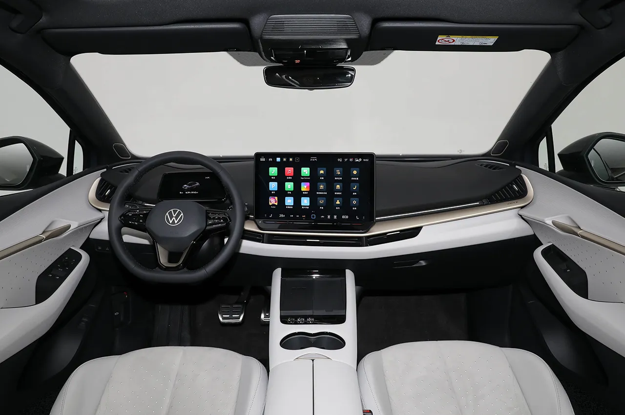 AutomobileFa VW ID.UNYX06 14040202 12