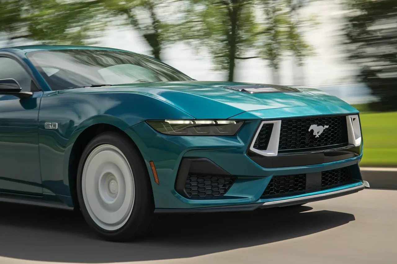 AutomobileFa Ford Mustang 2026 14040319 11