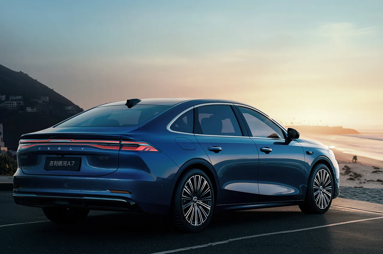 AutomobileFa Geely Galaxy A7 14040318 2