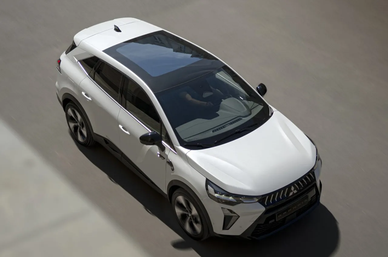 automobilefa Mitsubishi Grandis Crossover 14040421 03