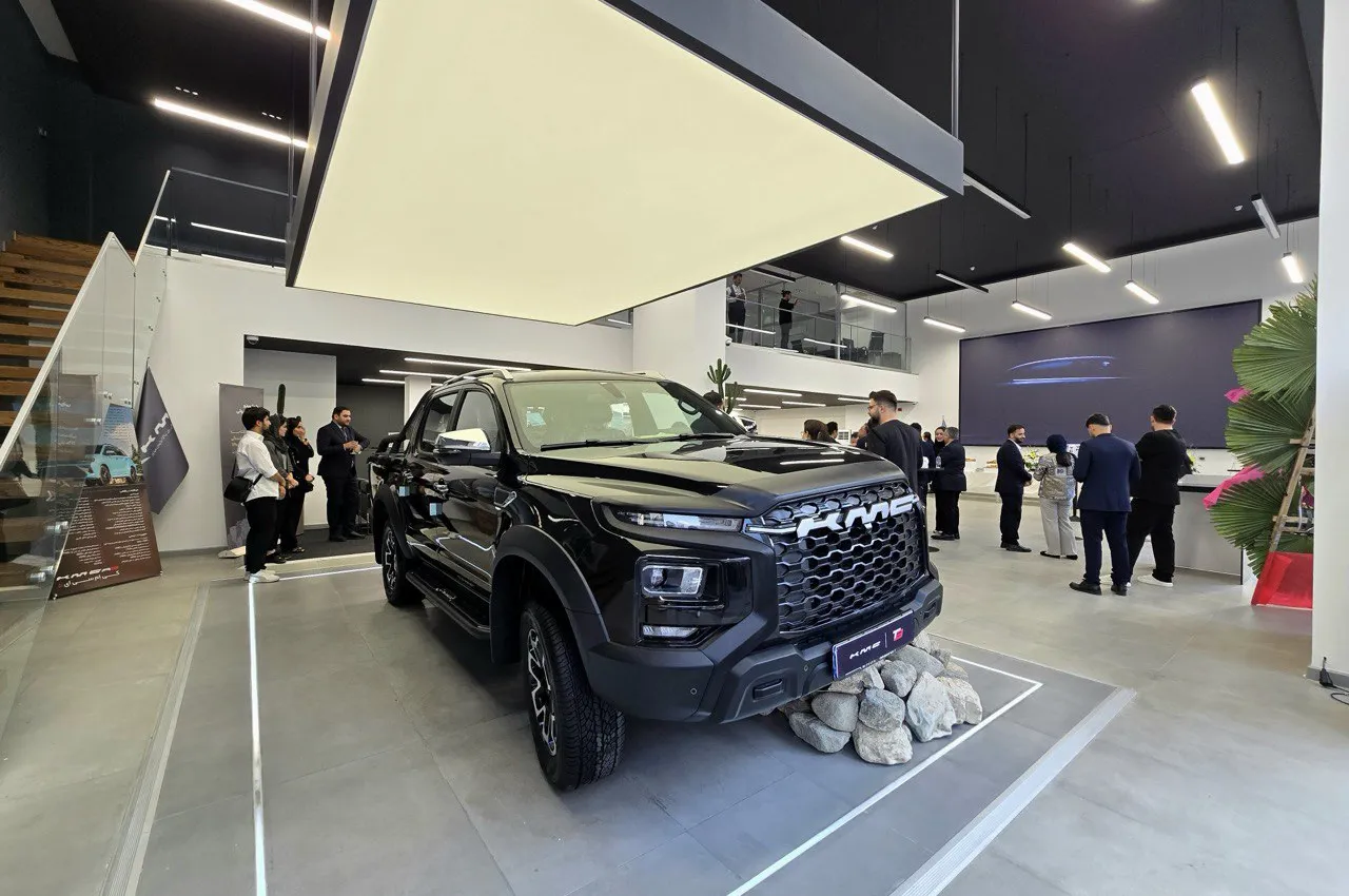 automobilefa Kerman Motor 1790 14040525 7