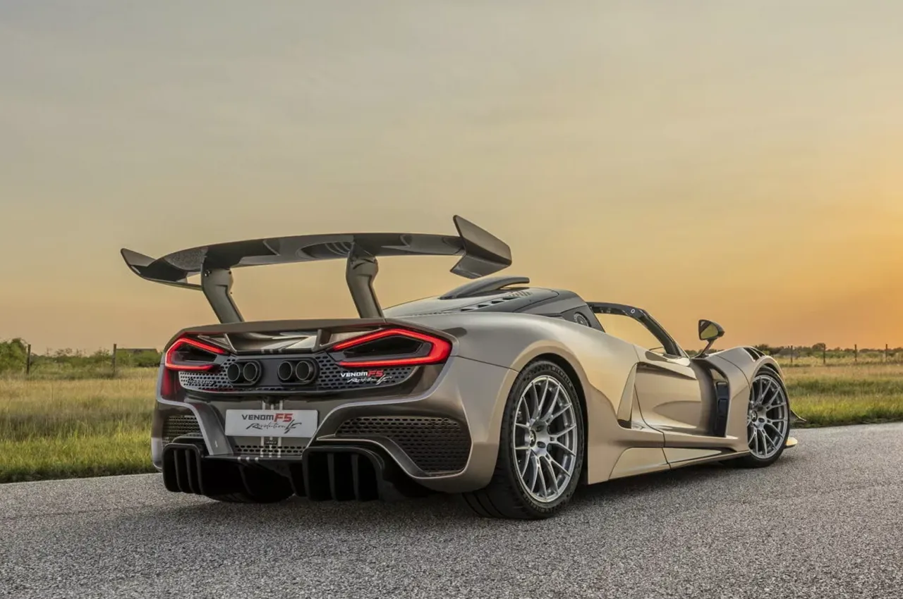 automobilefa VenomF5 LF 14040527 2