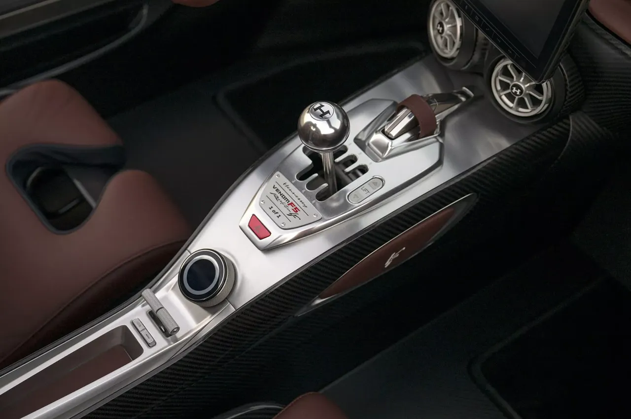 automobilefa VenomF5 LF 14040527 7