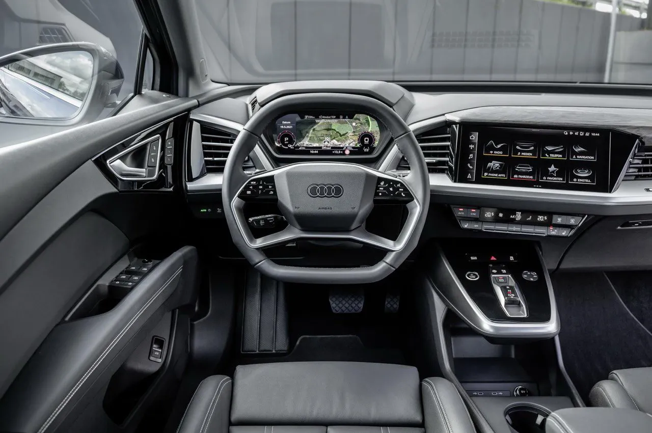 automobilefa nadinkhodro AUDI Q4 40 e tron 14040505 5
