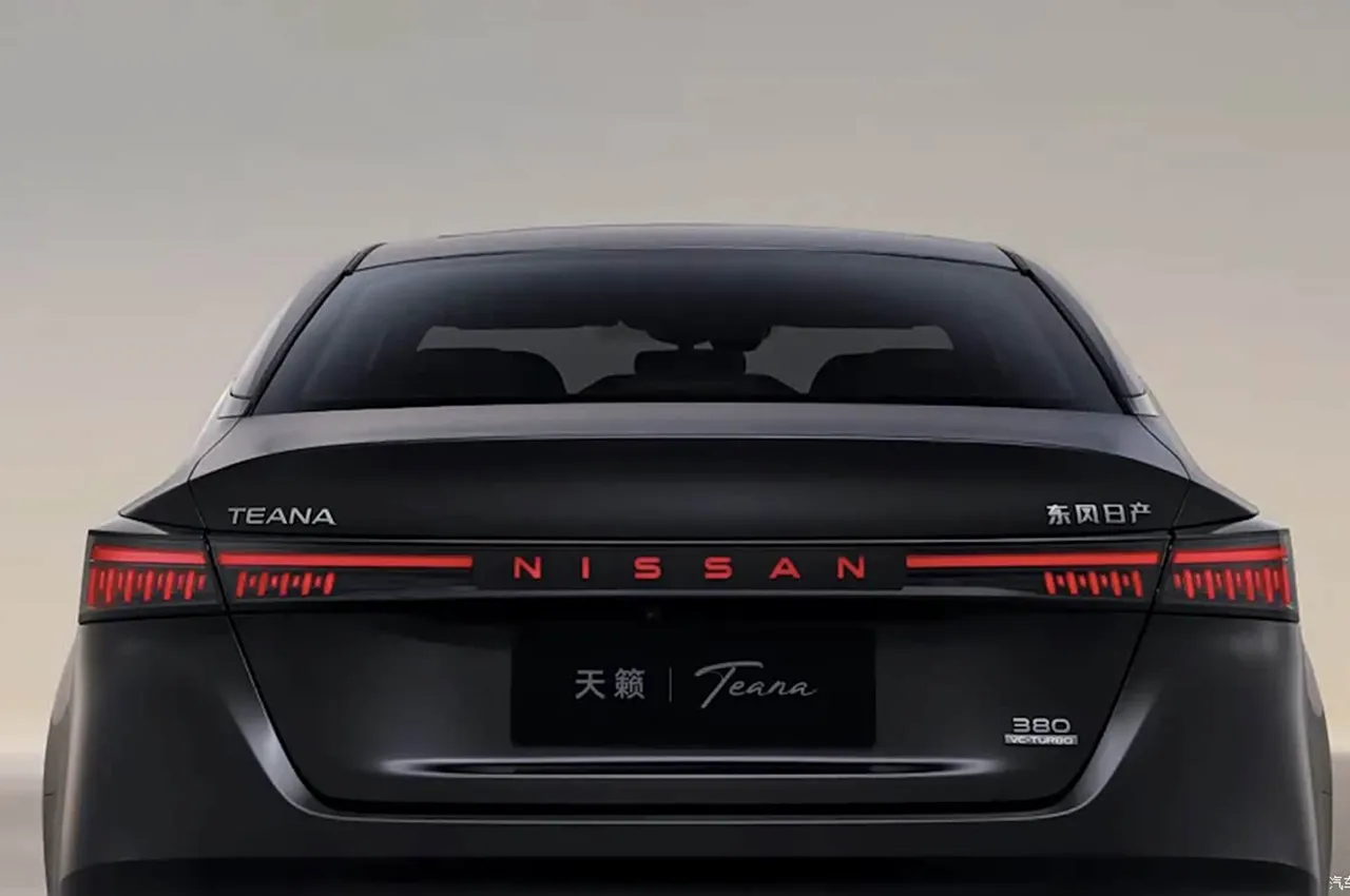 automobilefa new Nissan Teana 14040528 1