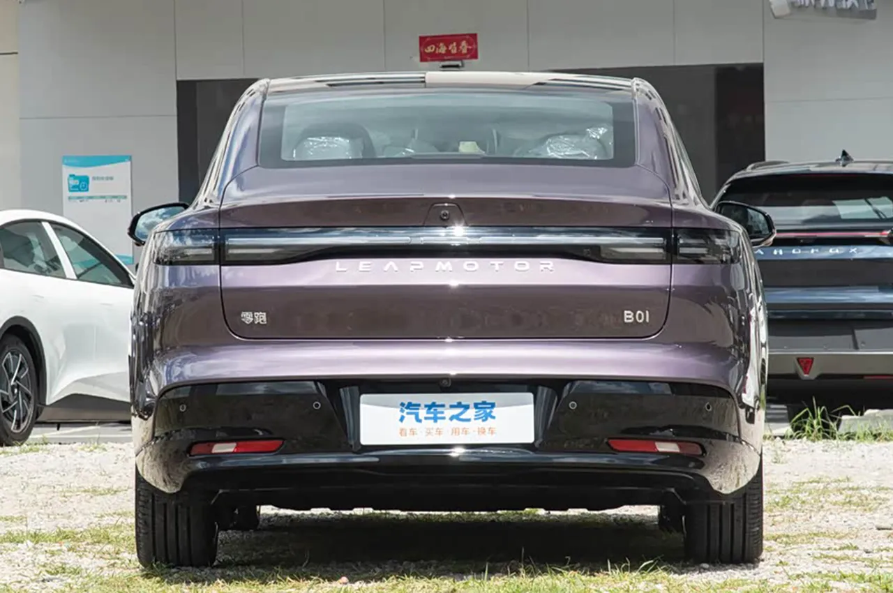 automobilefaLeapmotor B01 14040506 1
