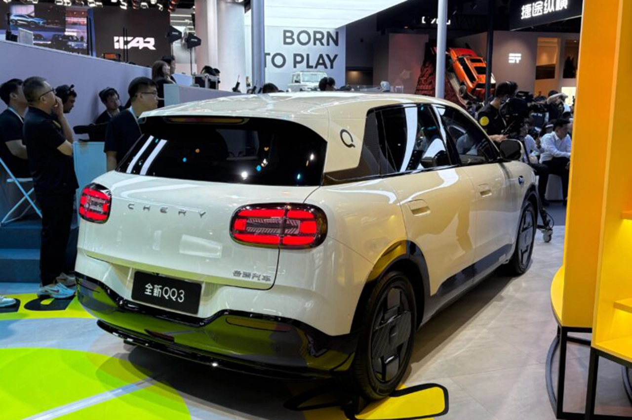 AutomobileFa Chery QQ3 electric hatchback 14040609 4