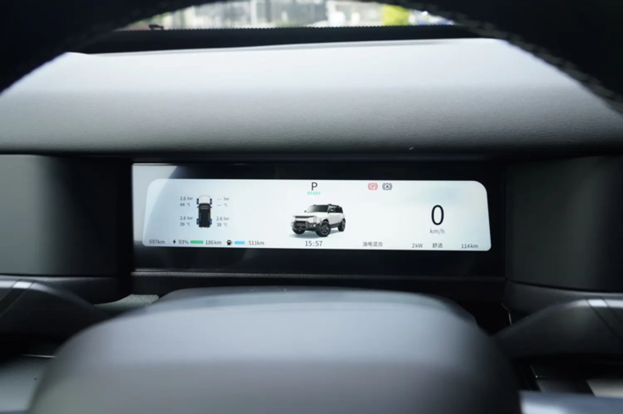 AutomobileFa Fulwin X3L SUV 14040629 2