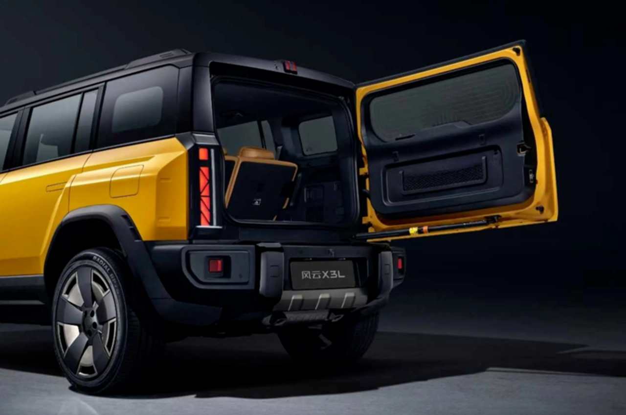 AutomobileFa Fulwin X3L SUV 14040629 5