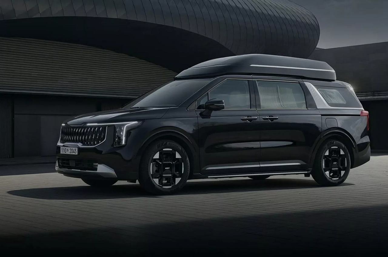 Kia Carnival Hi-Limousine