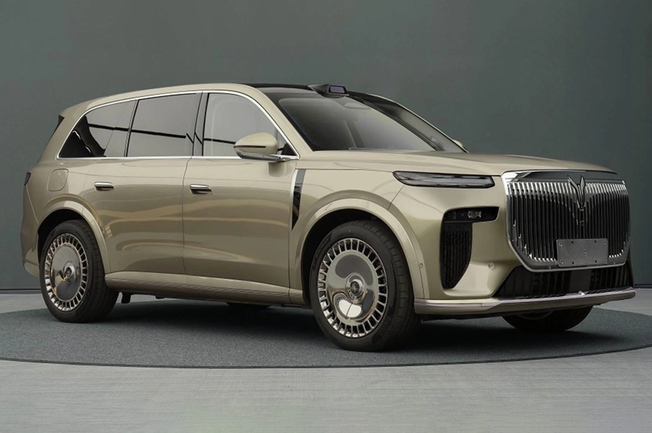 AutomobileFa Voyah Taishan 14040621 3