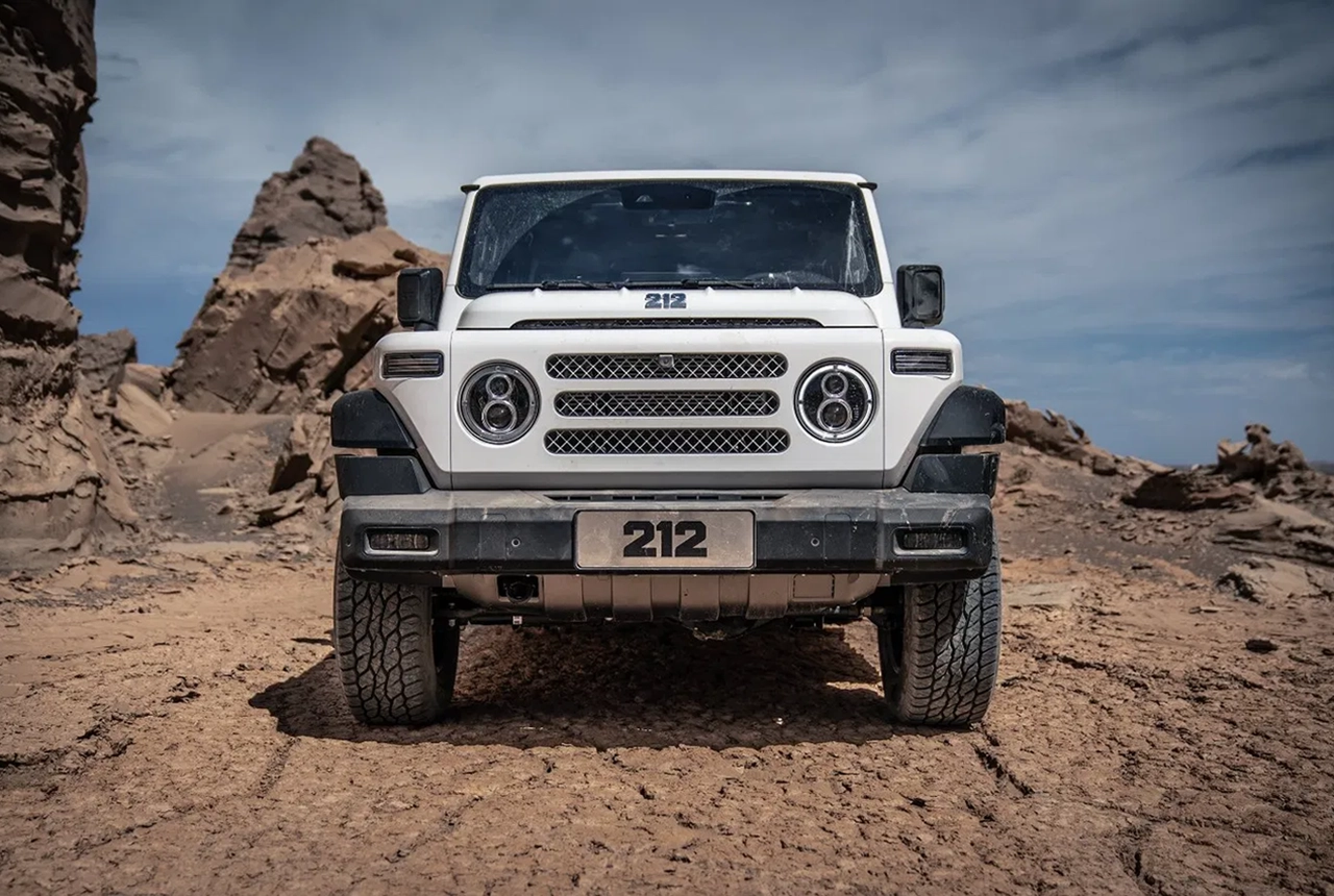 AutomobileFarsi IliaAuto BAW 212 2